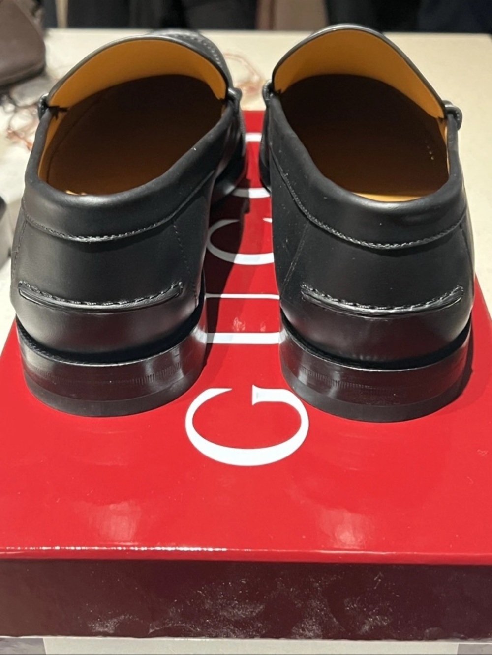 Gucci black leather micro soft loafer size 11 - Picture 3 of 10